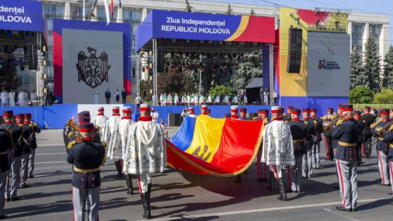 Maia Sandu a semnat decretul pentru parada militară de Ziua Independenței: „Arătăm cum am consolidat sistemul de apărare”