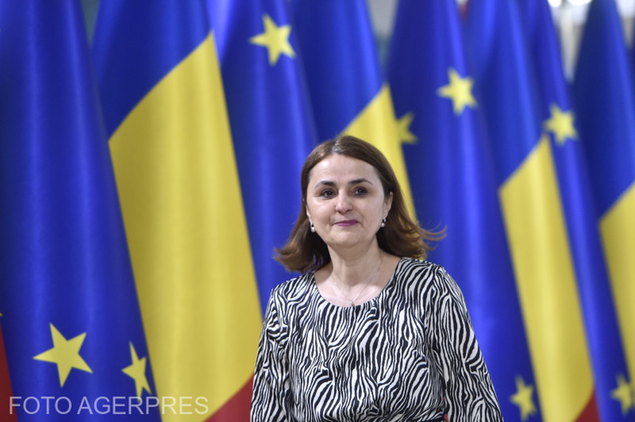 Reuniunea ambasadorilor // Luminița Odobescu: Deschiderea negocierilor de aderare este o prioritate pentru acțiunea României la nivelul UE