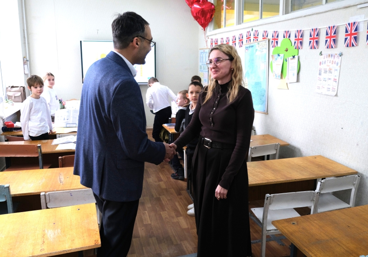 Gimnaziul „Taras Șevcenko” din Chișinău va găzdui clase noi pentru elevii refugiați din Ucraina