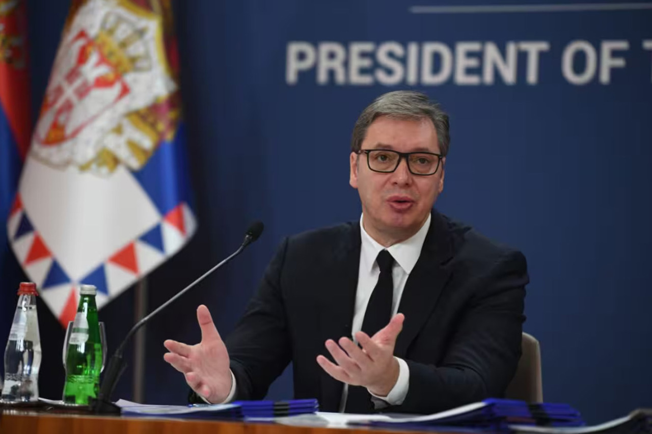 Serbian President Vucic announces snap autumn elections amid protests