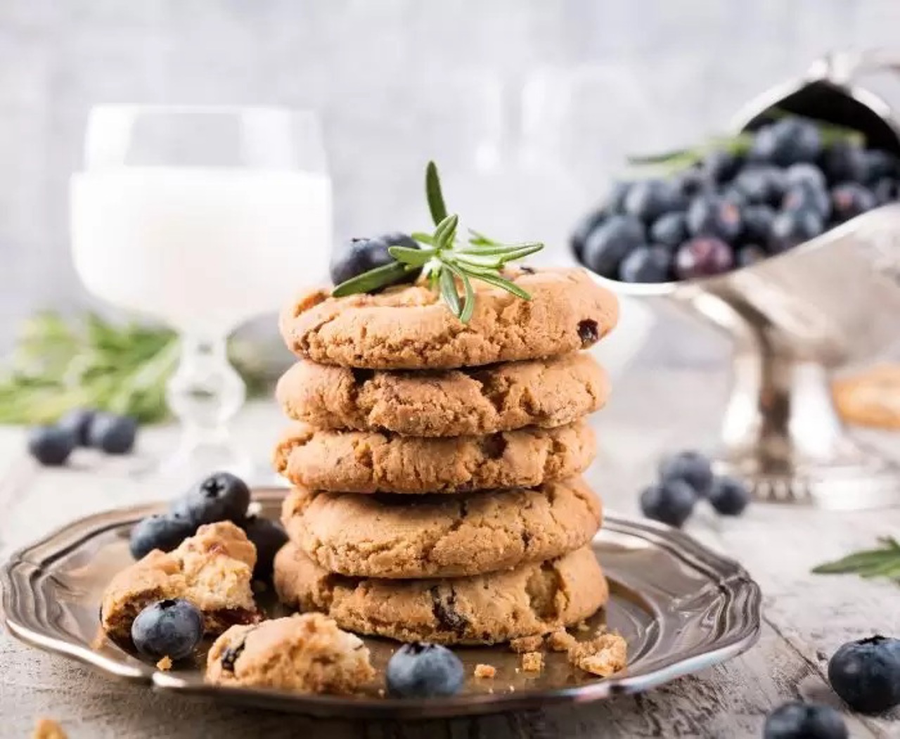 Revenit din Italia după 14 ani, Igor Furtună produce biscuiți inspirați din tradiția italiană. Exportă în țări europene 