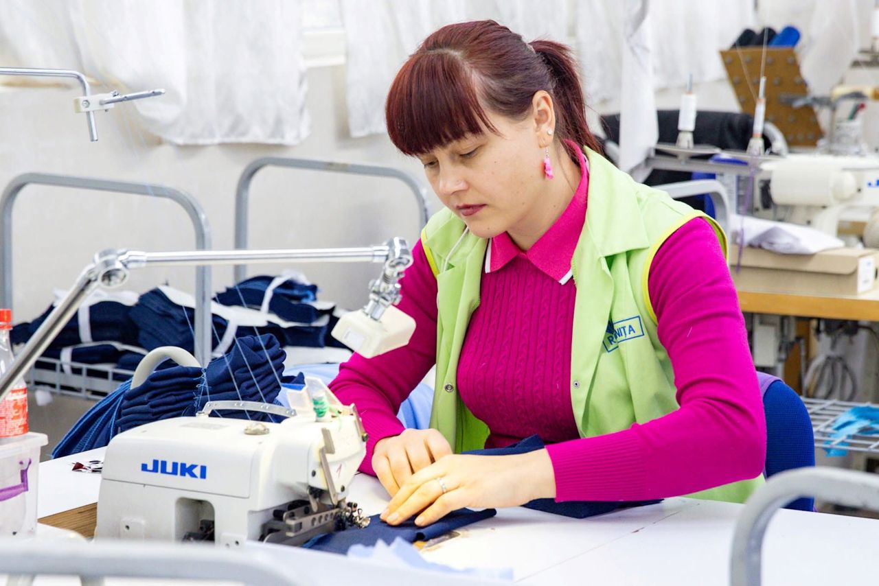 Fabricile pot exporta mai mult, dar rămân fără oameni: criza de angajați lovește industria locală