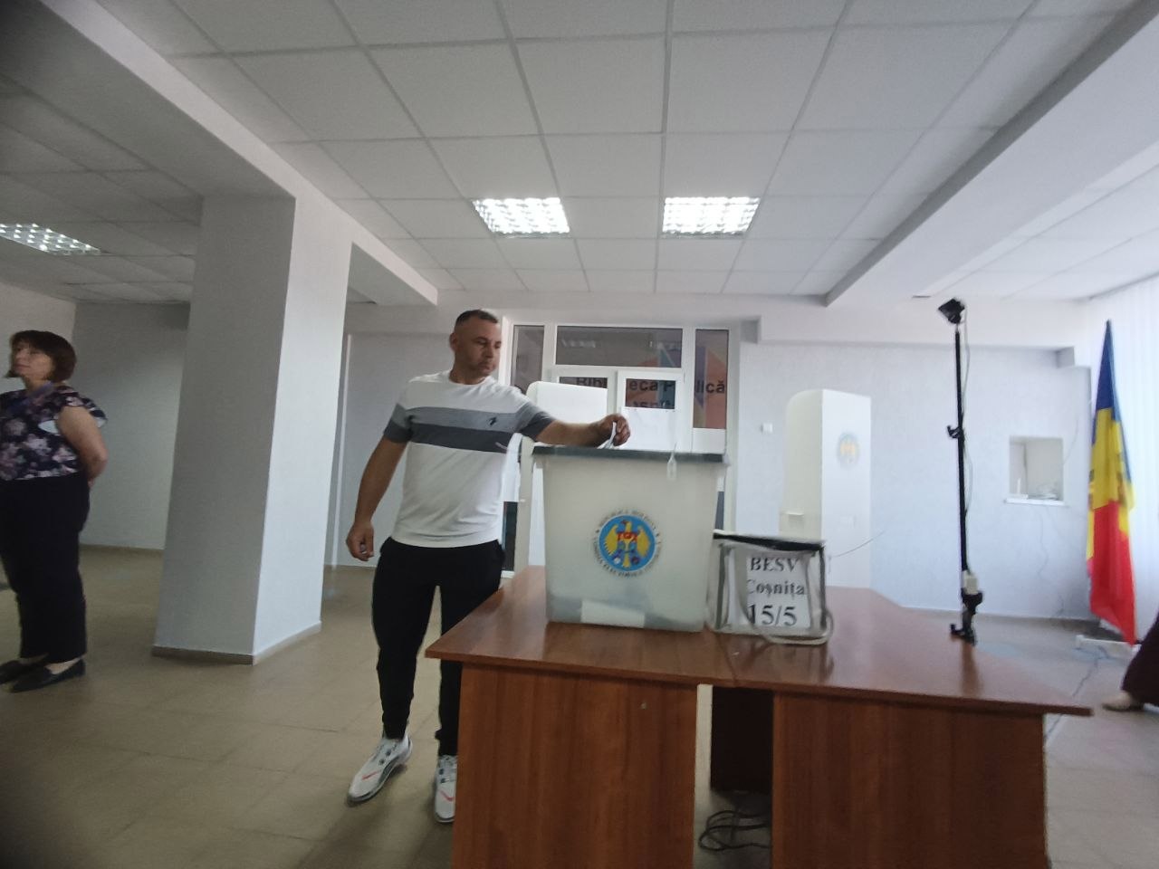 Referendumul local din Coșnița: 30% din alegătorii înscriși pe listele electorale au votat