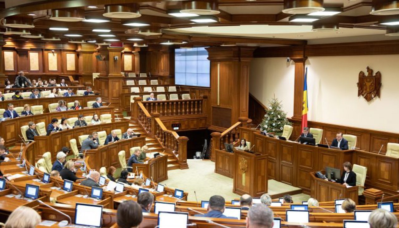 Bugetul pentru anul 2024, votat în prima lectură