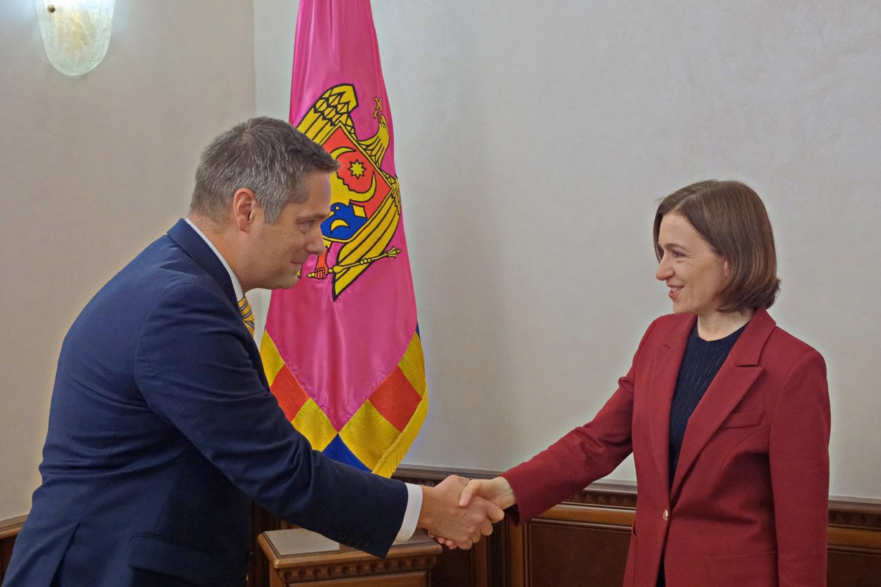 Șeful Misiunii OSCE în R. Moldova, Christopher Smith, întrevedere cu Maia Sandu: „Veți găsi întotdeauna în mine un mediator onest”
