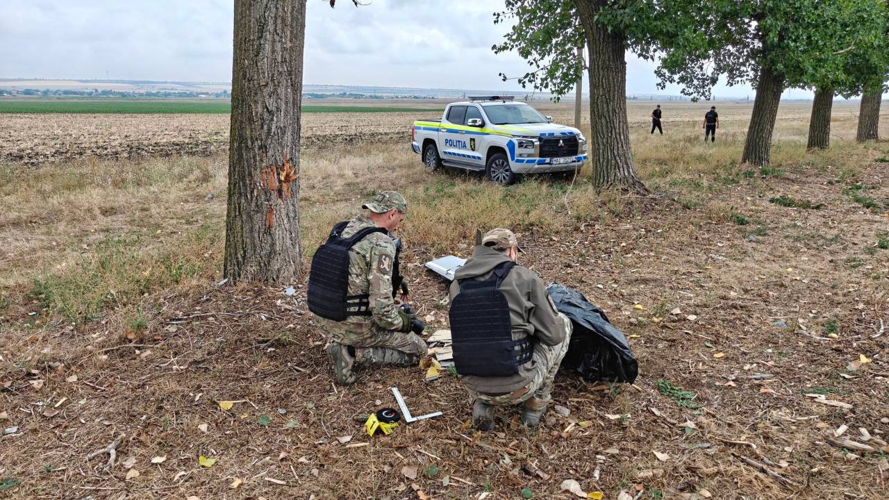 Полиция об упавшем возле трассы дроне: это беспилотник "Пародия"
