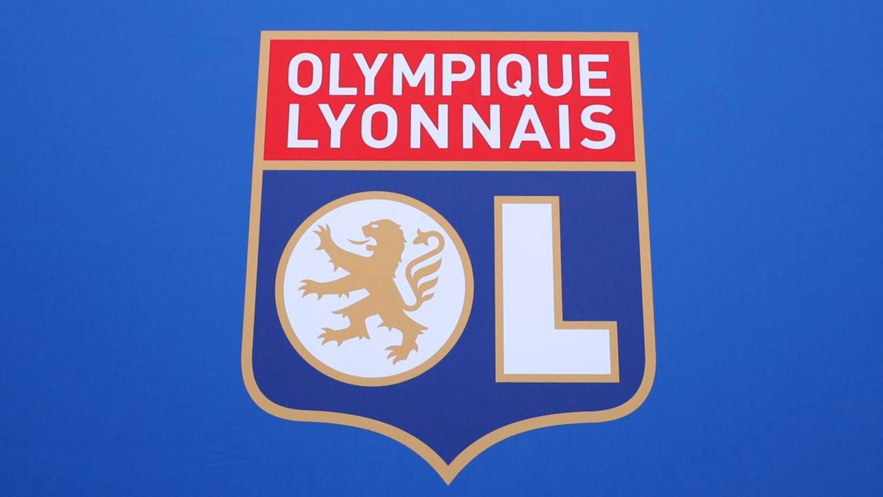 Clubul Olympique Lyon a fost retrogradat într-a doua divizie valorică a fotbalului din Hexagon de către Direcția Națională de Control și Gestiune