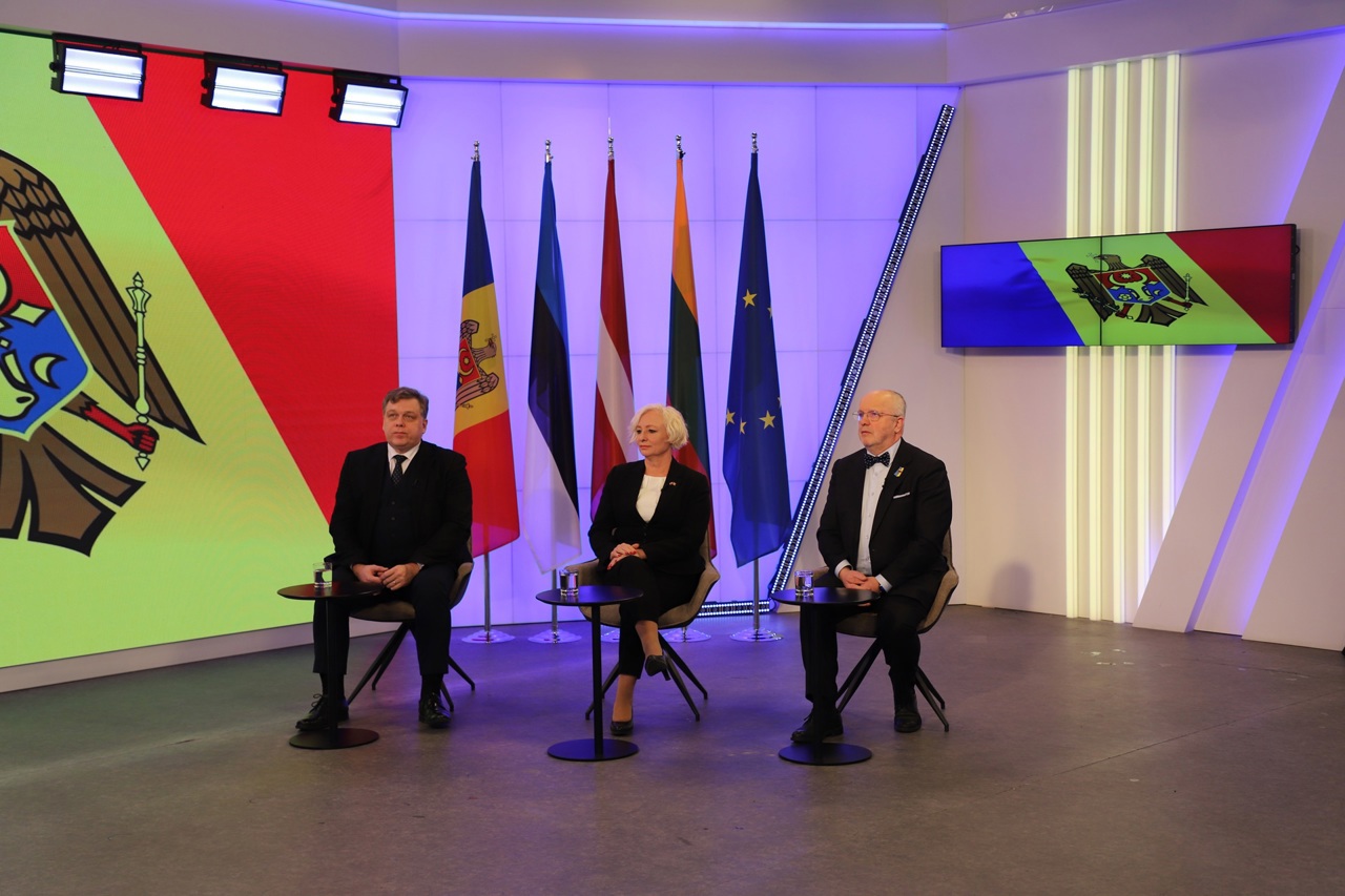 SINTEZA SĂPTĂMÂNII | Vizita spicherilor statelor baltici, sperietorile privind producerea de armament și primul bilanț al Guvernului Munteanu