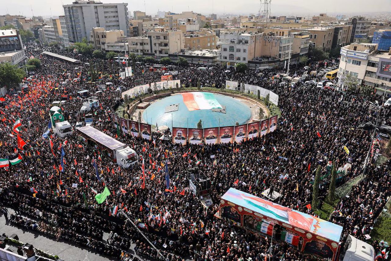 Iranul organizează funeralii pentru comandanții și oamenii de știință uciși în războiul cu Israelul