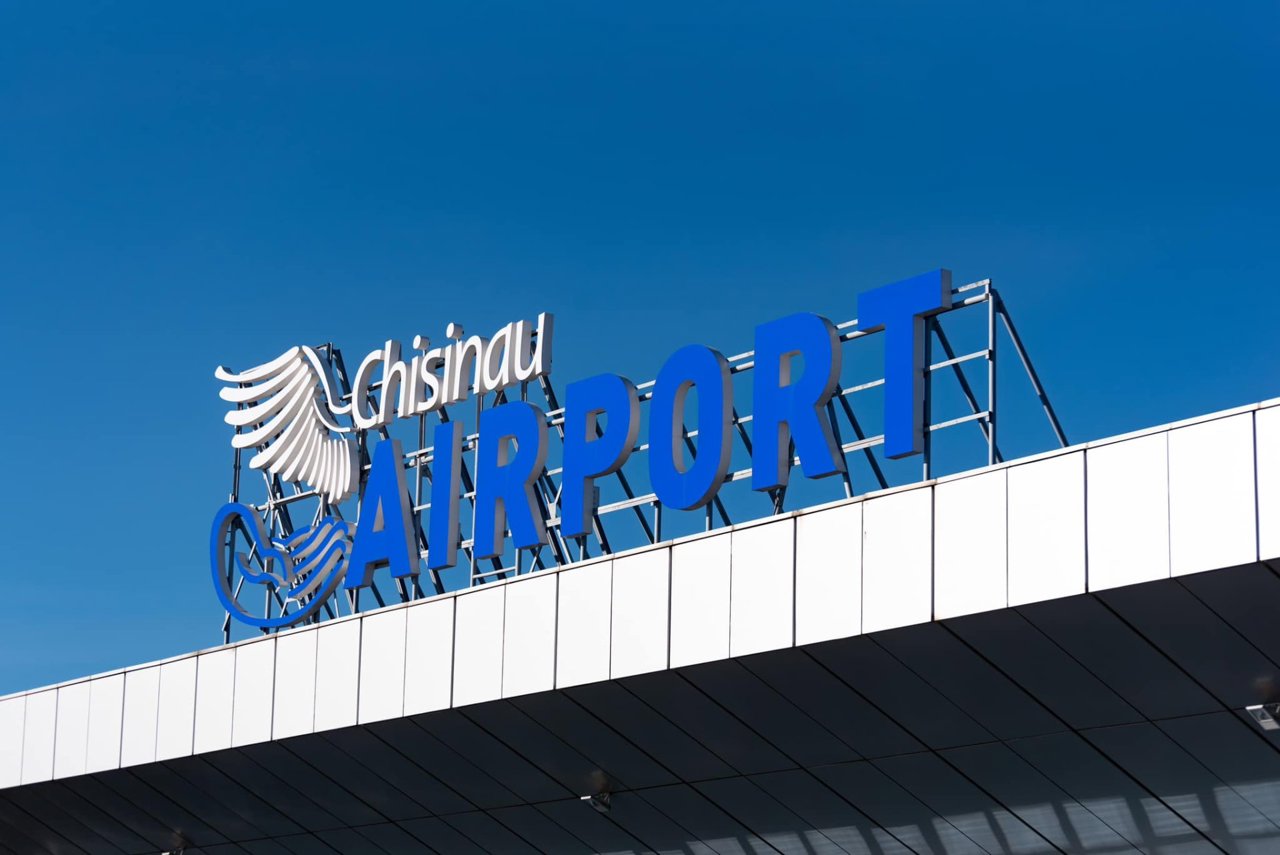 Aeroportul din Chișinău, pregătit să alimenteze aeronavele cu combustibil Jet A1 în locul companiei Lukoil