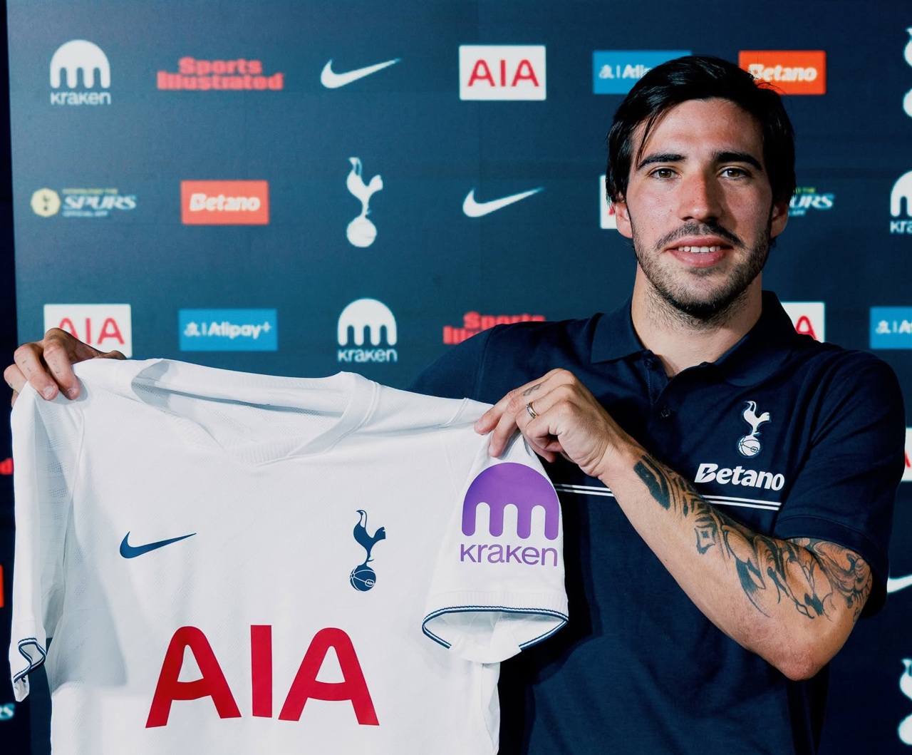 Tottenham dă lovitură după lovitură pe piața transferurilor