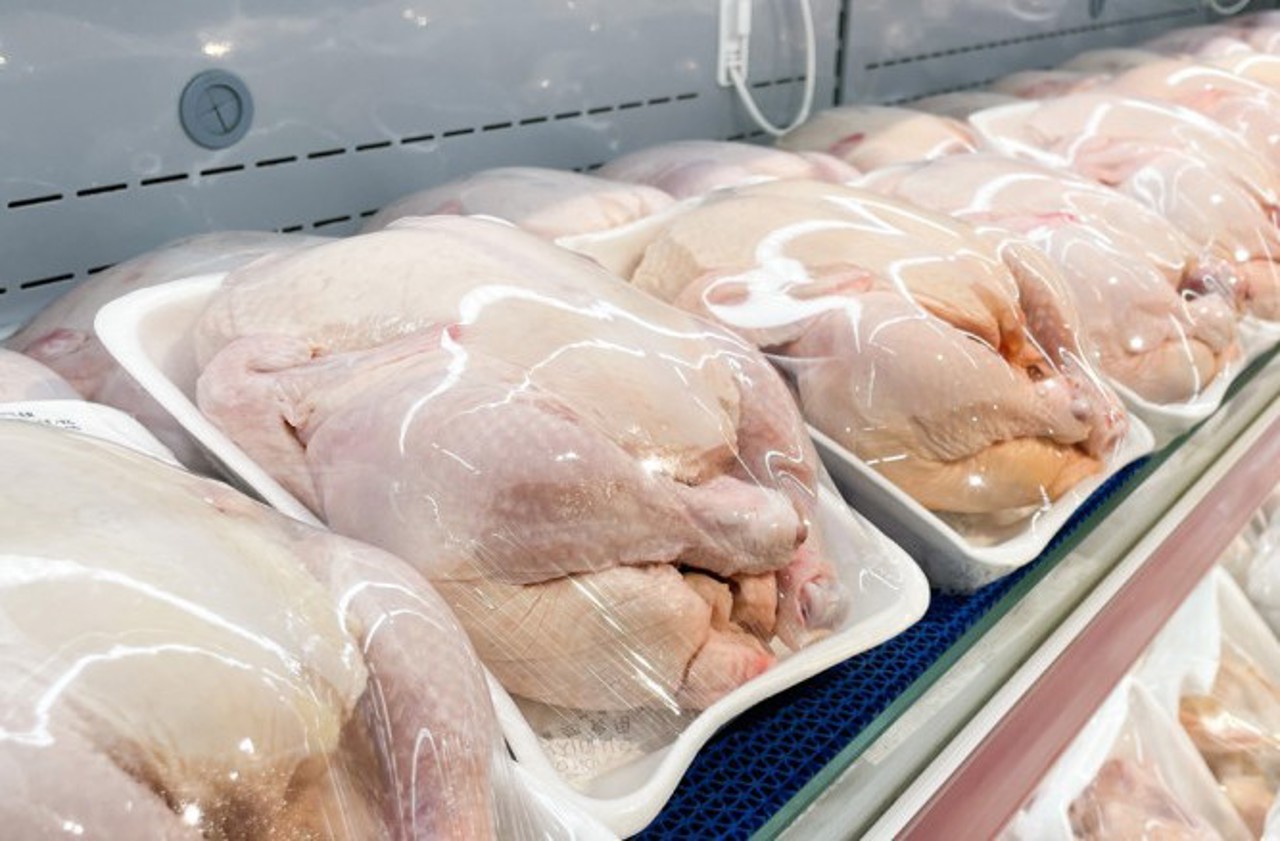 Piața internă va fi asigurată cu carne de pasăre suficientă, dau asigurări producătorii autohtoni: Ucraina acoperă doar 20% din consum 