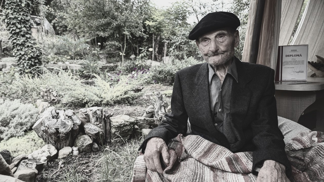 Constantin Cojocaru, Moldova’s oldest citizen and last Romanian WWII veteran, died