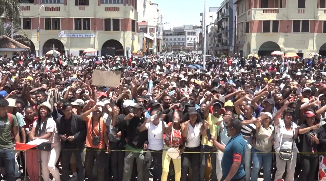 Lovitură de stat în Madagascar. Președintele, înlăturat de la putere printr-o operațiune militară 