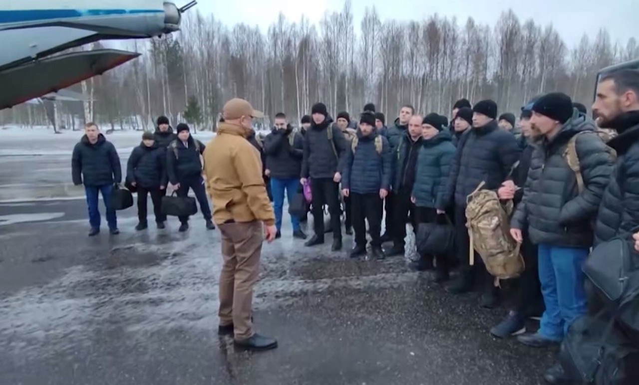 "Мясные отряды", обнуление и цинизм российской войны - беседа с членом антивоенного комитета РФ Анастасией Шевченко