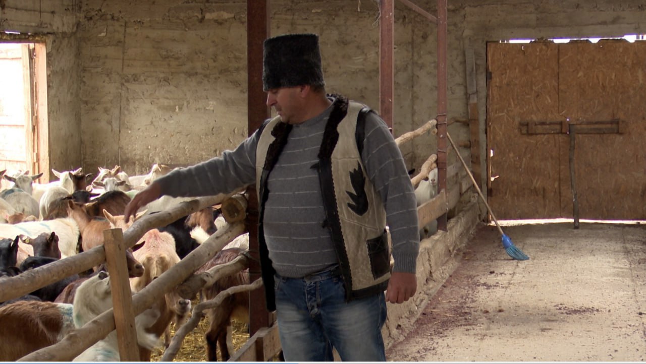 Moldova farmers receive $40,000 in emergency farming support