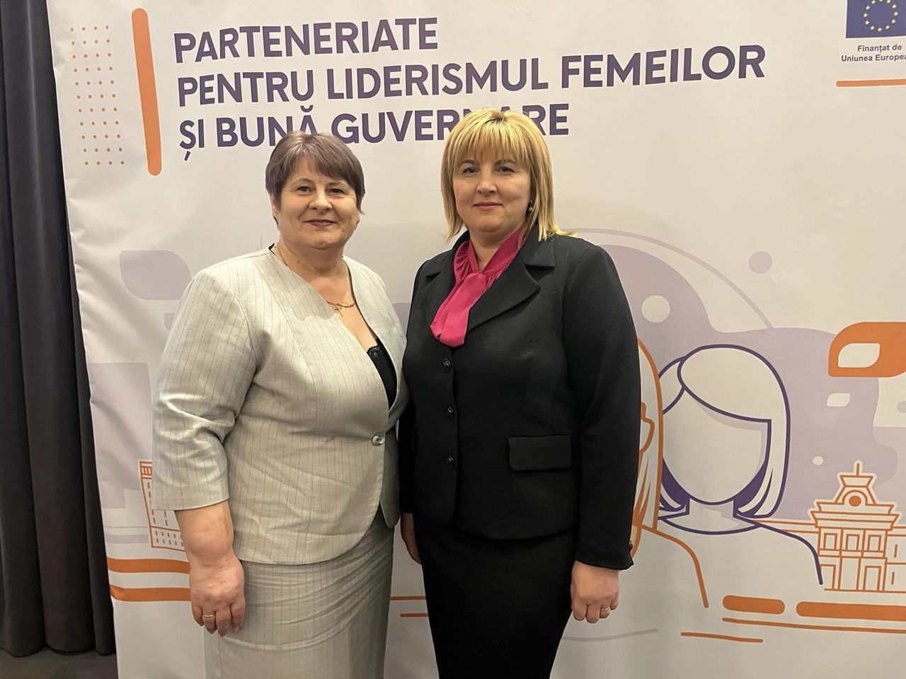 facebook/ Galina Tonu și Liliana Palihovici