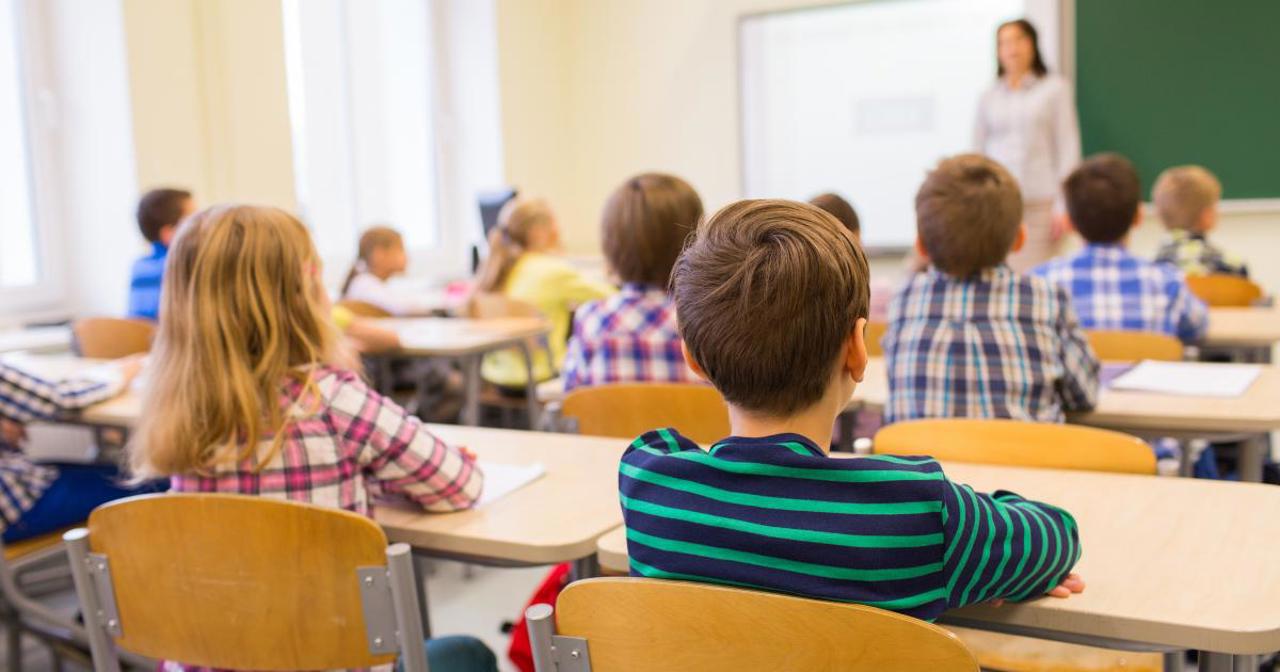 Elevii din clasele primare vor avea mai puține evaluări