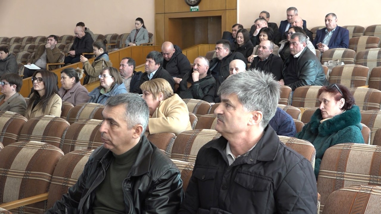 В Гагаузии на консультациях обсудили административную реформу с представителем правительства