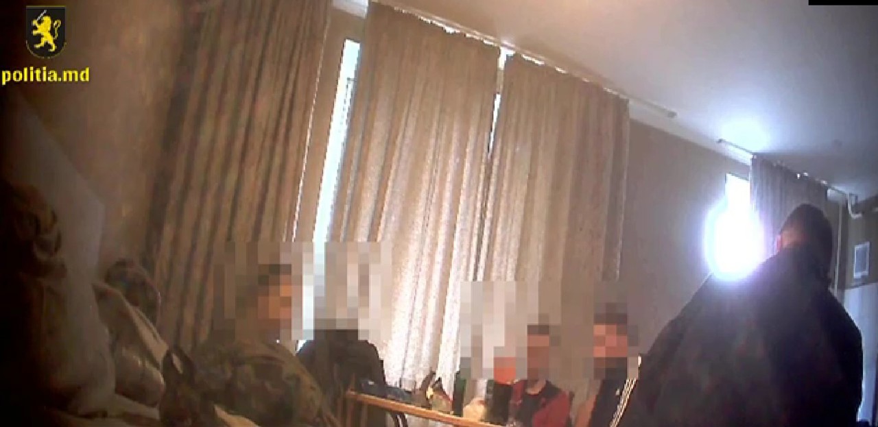 Police publish video images of the individuals who were going to destabilize the situation in the Republic of Moldova for ten thousand dollars