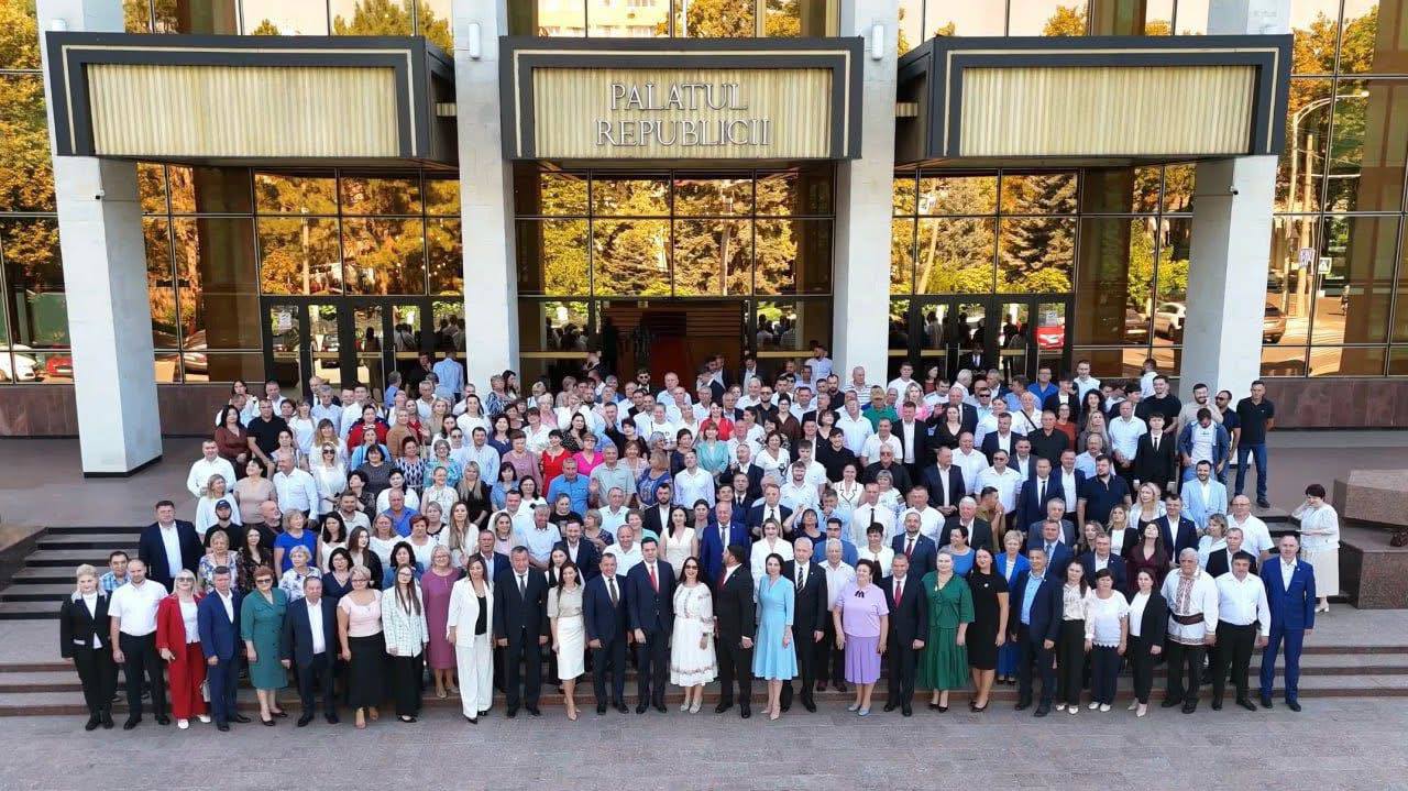 ELECTORALA 2025 // „Construim Viitorul Acasă” – sloganul PSDE în campania electorală