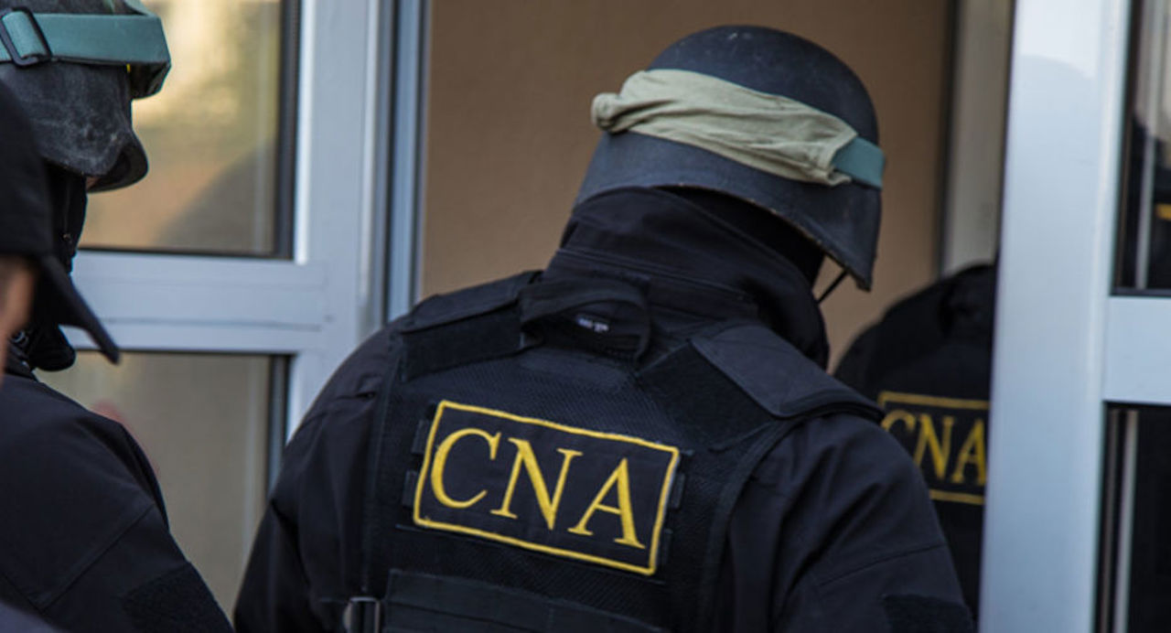 Arhitectul-șef al raionului Hîncești, reținut de CNA pentru corupere pasivă, activă și abuz de serviciu