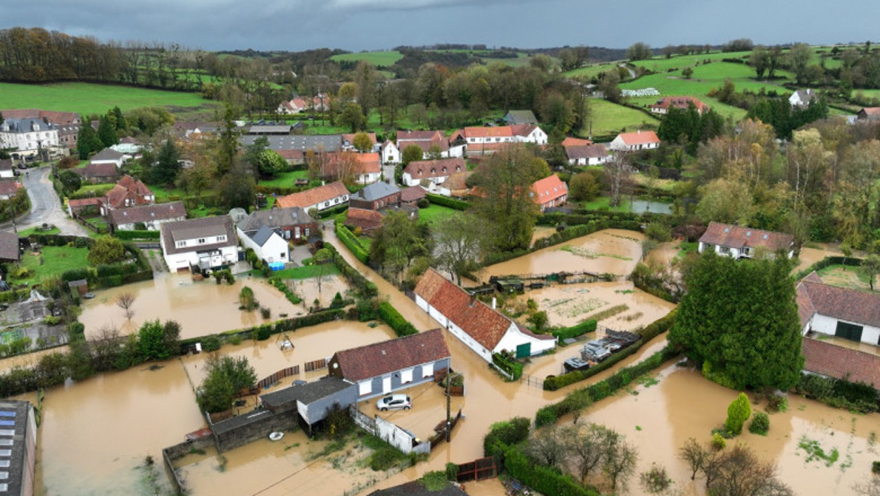 Heavy rains flood homes and crops in northern France