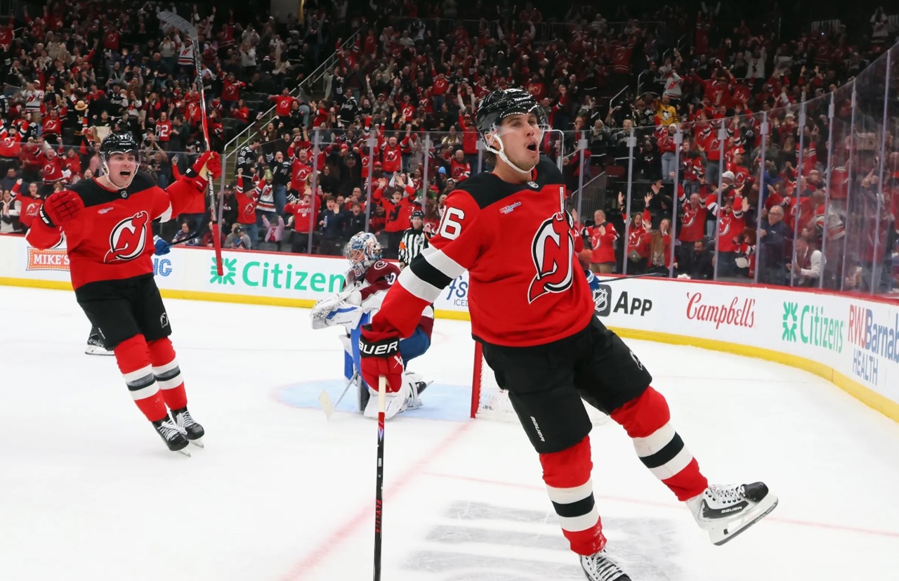 New Jersey Devils câștigă meci după meci în NHL