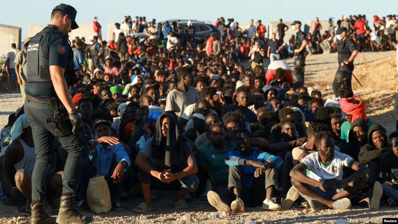 Corespondență Dan Alexe | Spania cere bani Europei pentru a face față crizei migratorii din Ceuta 