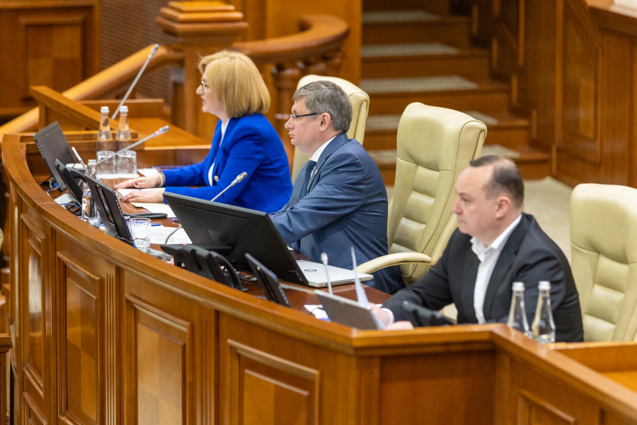 Moldovenii au trimis acasă 1.5 miliarde de euro în 2025: „Oriunde ar munci, vor fi protejați social”