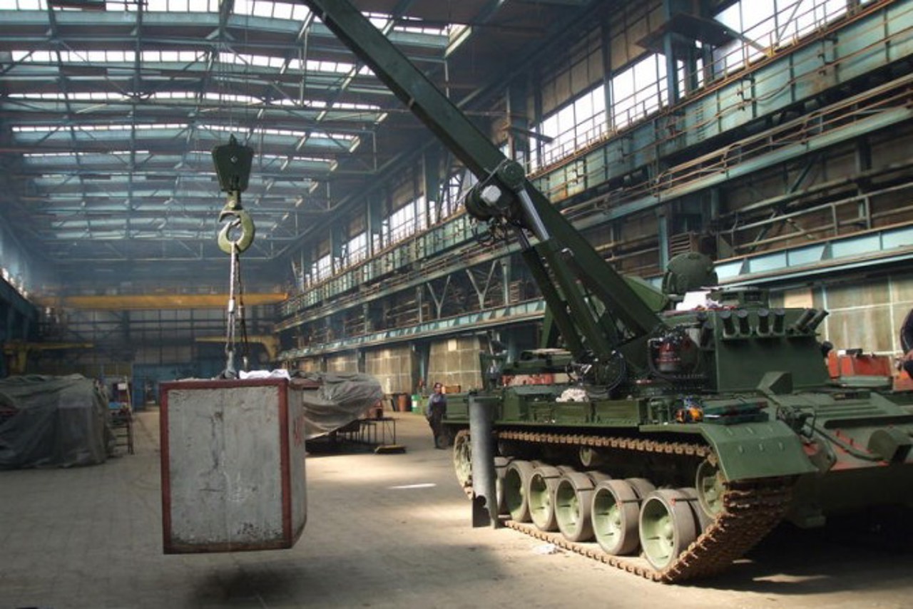 „România începe să se profileze ca un jucător cu potențial în industria de apărare”: contract pentru viitoarea fabrică de pulberi de la Victoria