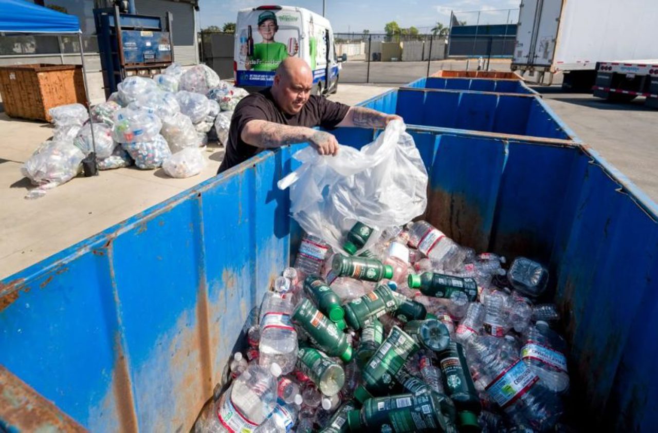 Sistemul de reciclare din R. Moldova prinde contur: „Comparativ cu anii precedenți, reușim să reciclăm mult mai mult”