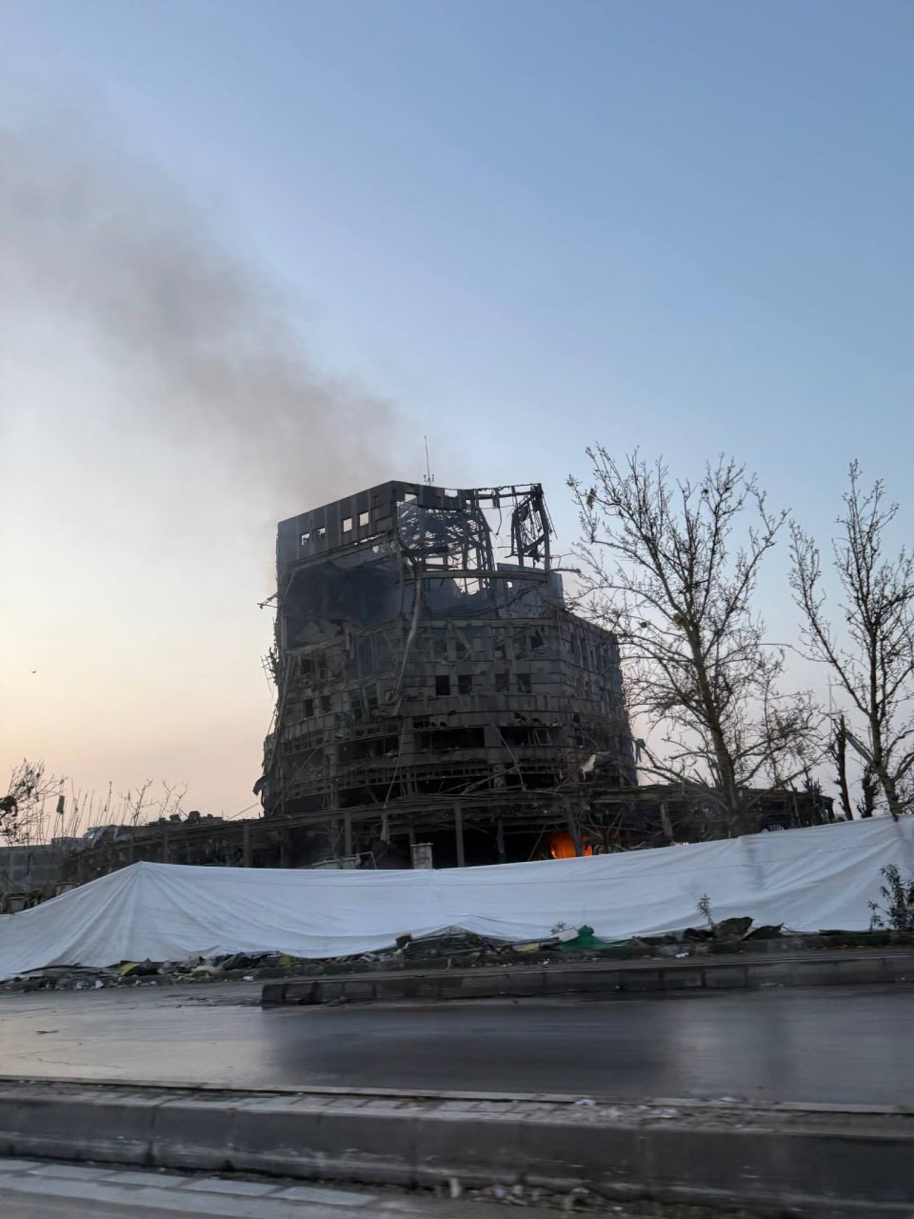 Armata israeliană anunță distrugerea Centrului de Cercetări Spațiale al Iranului din Teheran