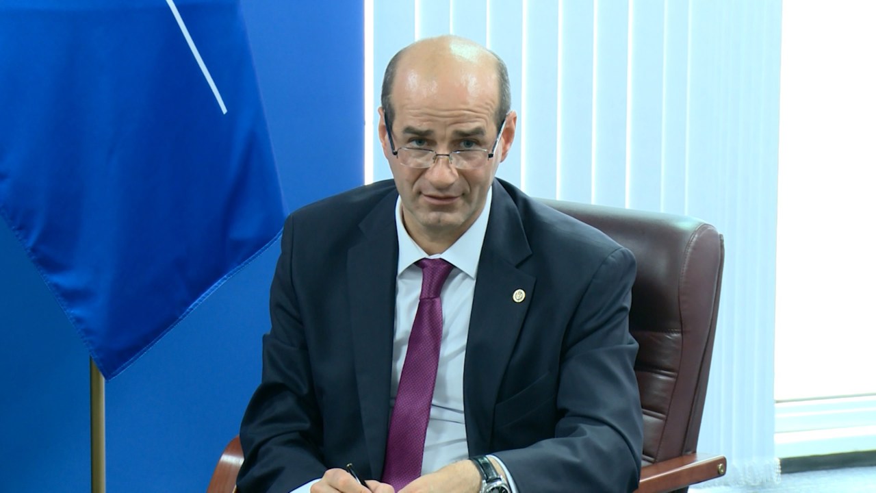 Moldova 1