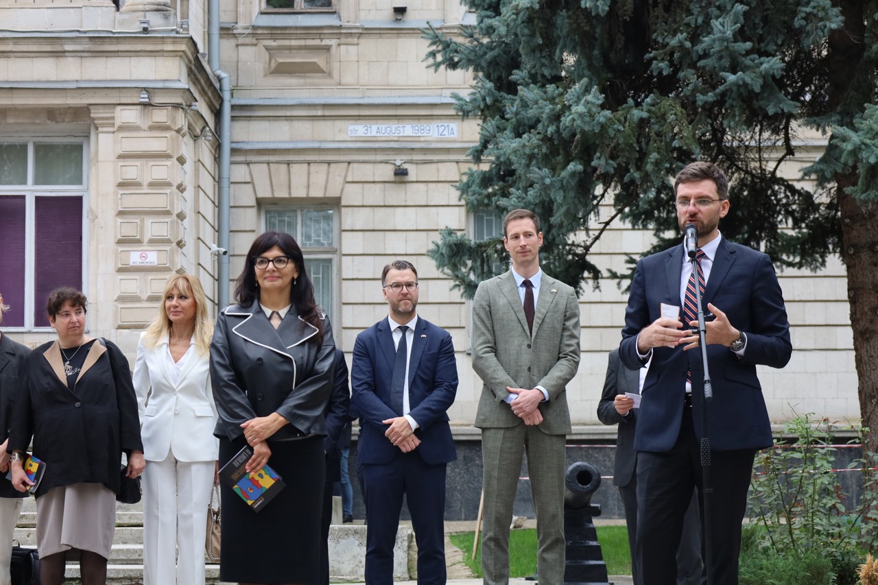 European Day of Languages is marked in Chisinau: People are encouraged to learn foreign languages