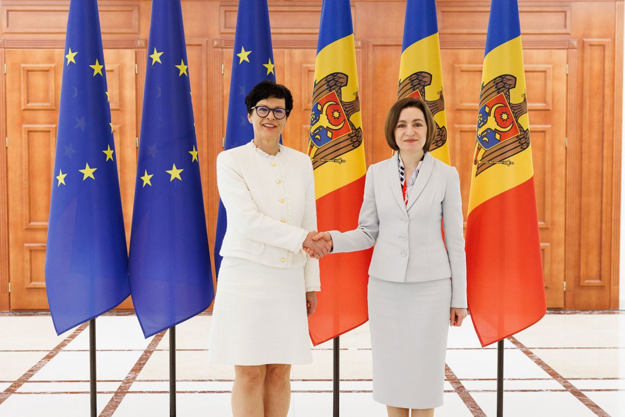Bruxellesul vizează mijlocul de iunie pentru deschiderea primului cluster: Maia Sandu salută decizia