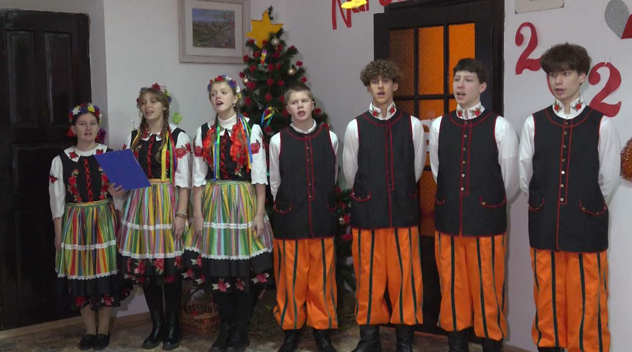 Generational Polish Christmas traditions in Stârcea village