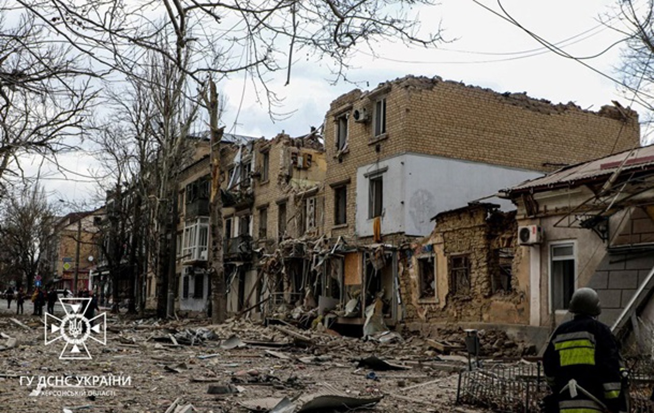 korrespondent.net/ Urmări ale bombardamentelor rusești în Herson