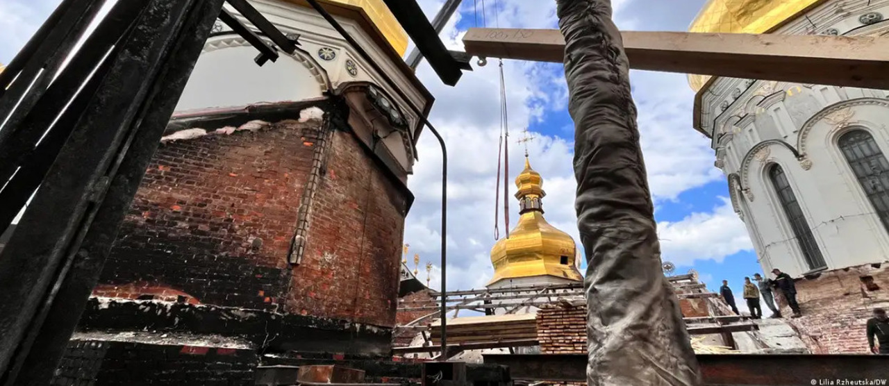 Pagube de 40 de milioane de euro la Lavra Pecerska din Kiev după atacul rusesc