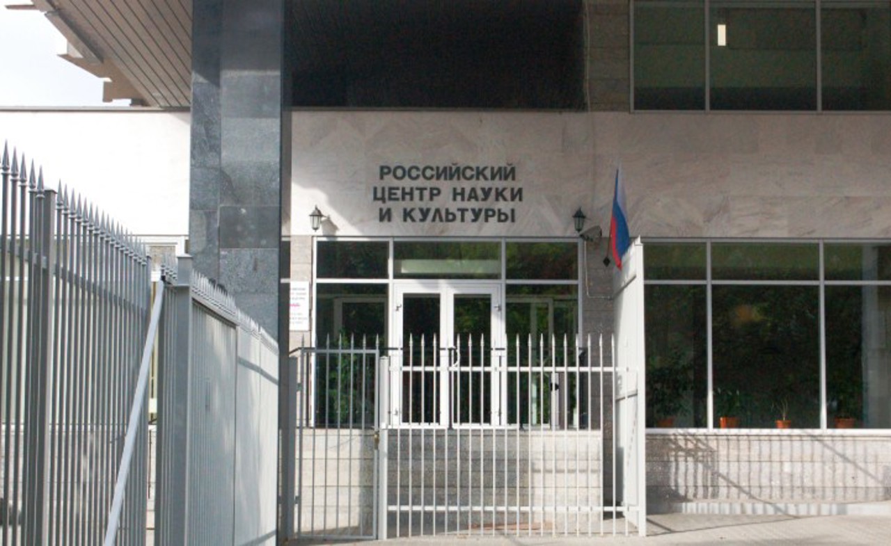 «Мягкая сила» или угроза безопасности? В Польше запустили петицию по закрытию Русского дома