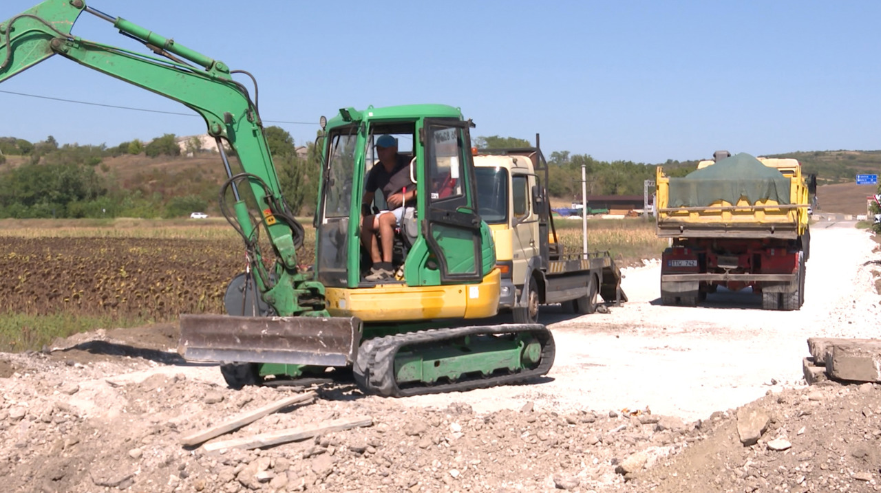 Un drum din Onișcani, asfaltat pentru prima dată: investiție de peste 15 milioane de lei