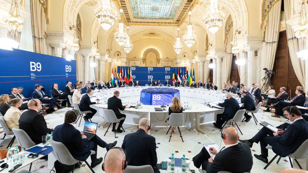 Protejarea flancului estic, care oferă umbrelă de securitate și R. Moldova, prioritate a NATO reafirmată la Summitul B9