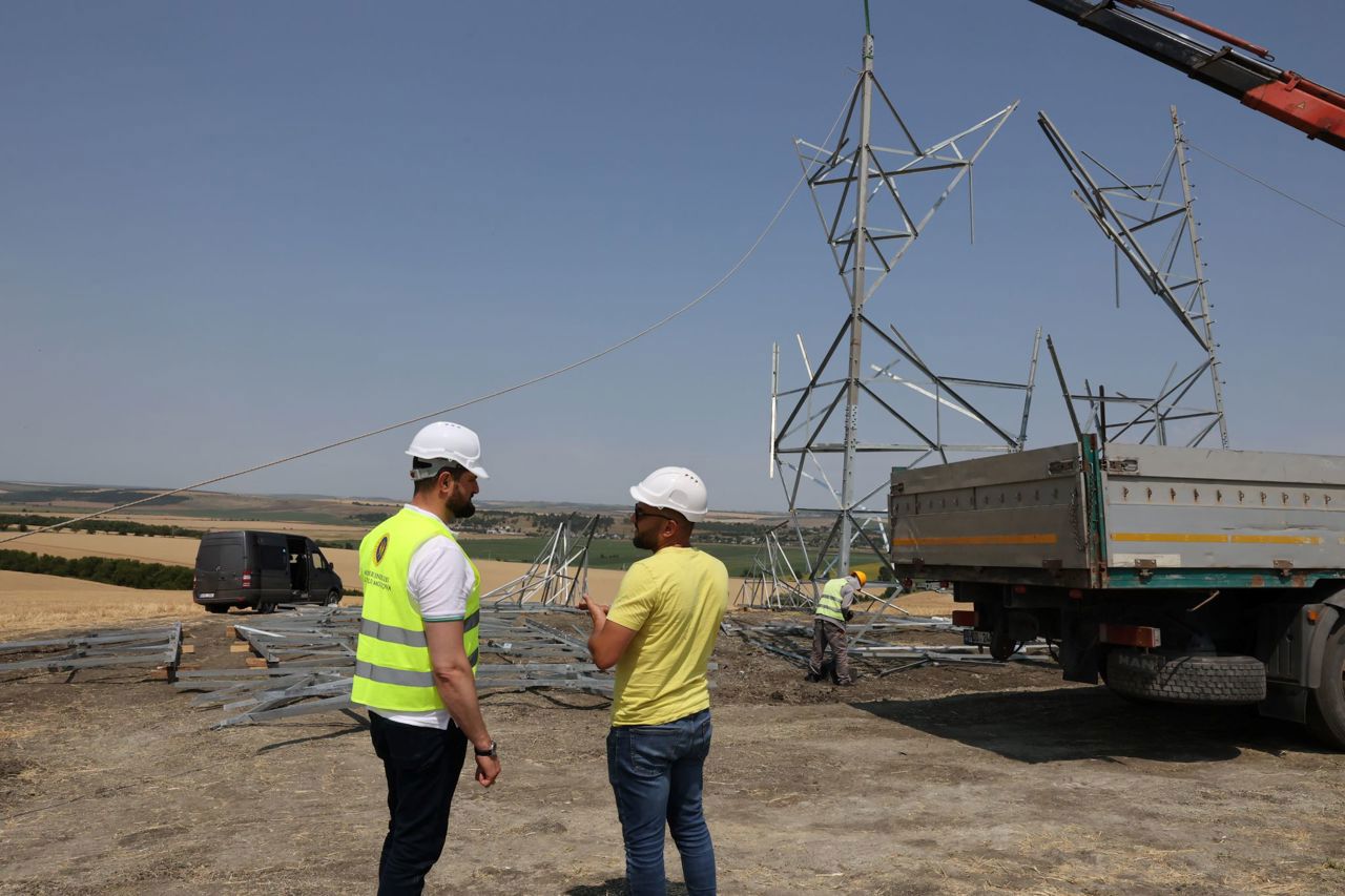У Конгаза начали протягивать провода ЛЭП Вулканешты-Кишинев