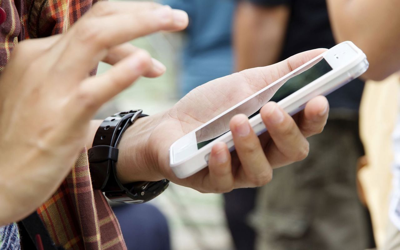 BENEFICII | Ce înseamnă „Roaming ca acasă" în UE pentru cetățenii R. Moldova