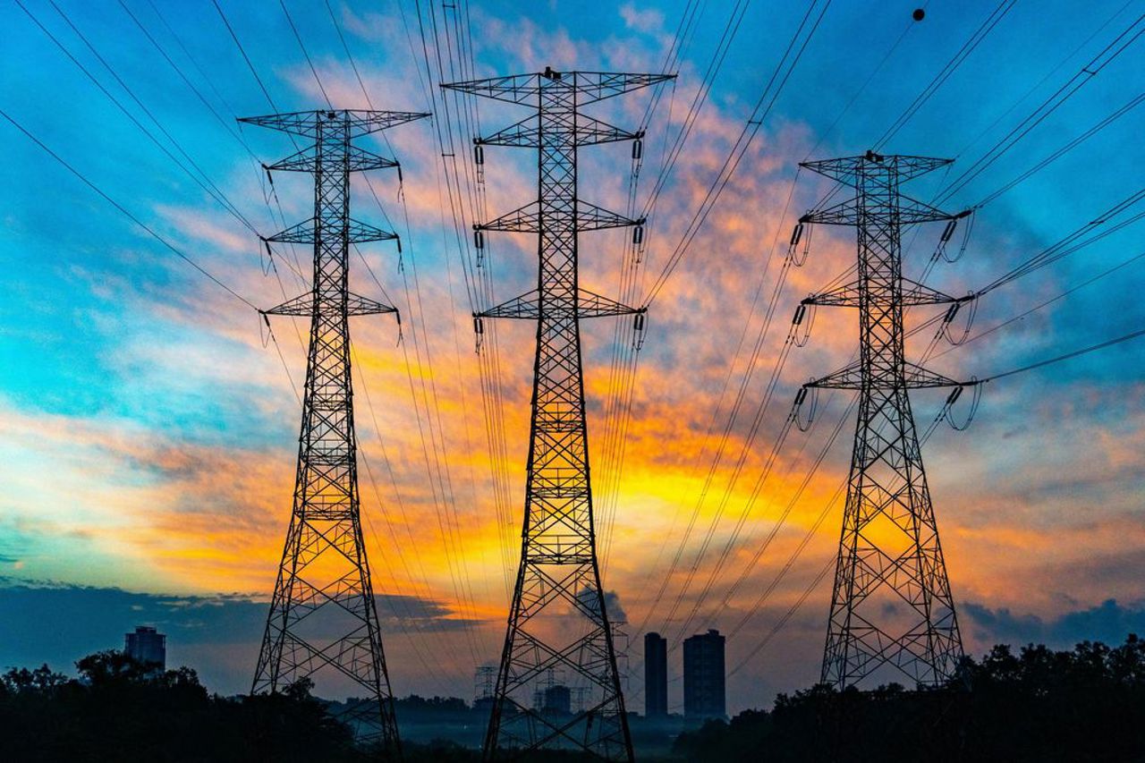 Energocom: потребность Молдовы в электроэнергии на 8 августа полностью покрыта