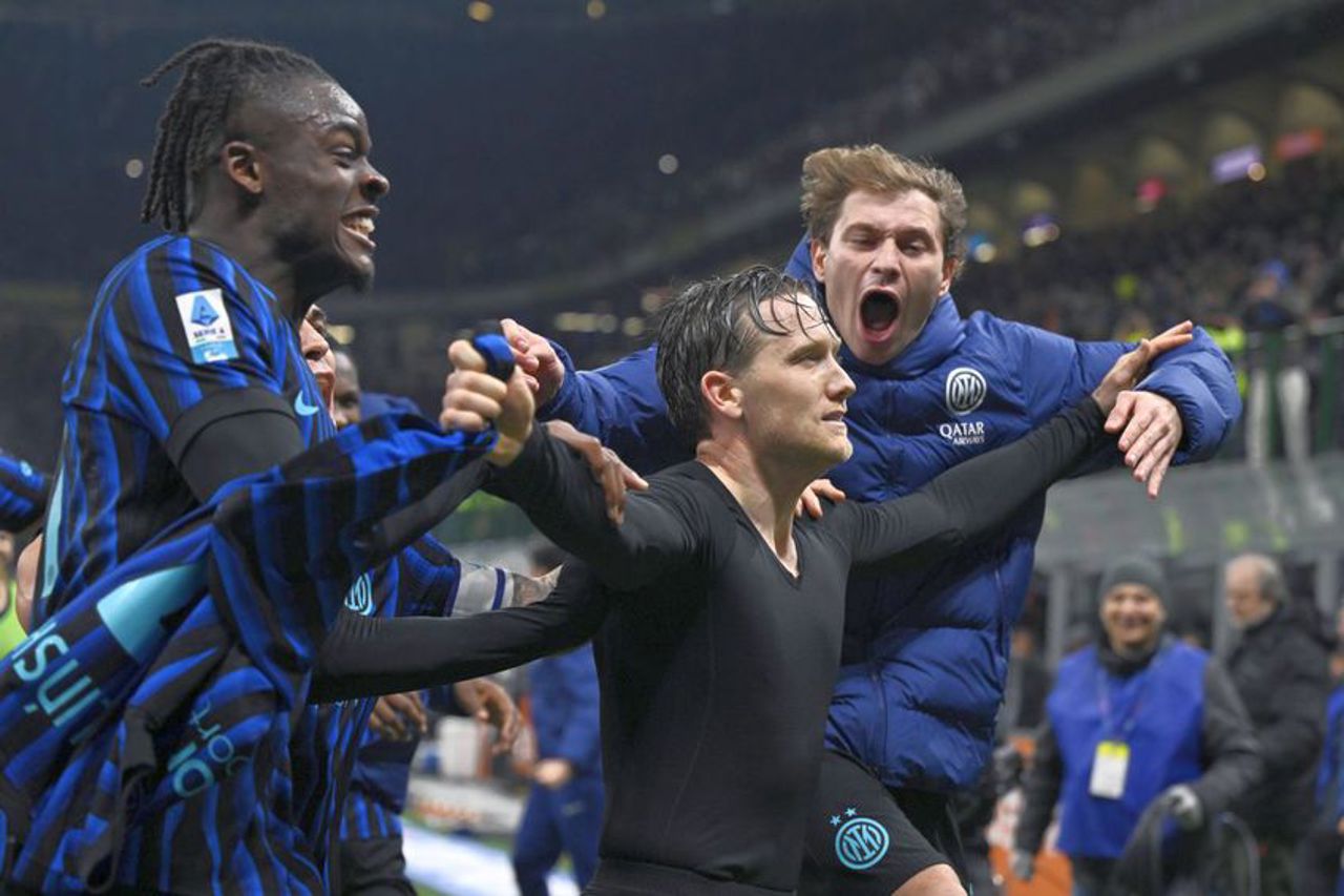 Bucurie pe stadionul Giuseppe Meazza: Internazionale Milano a câștigat „Derby d'Italia"