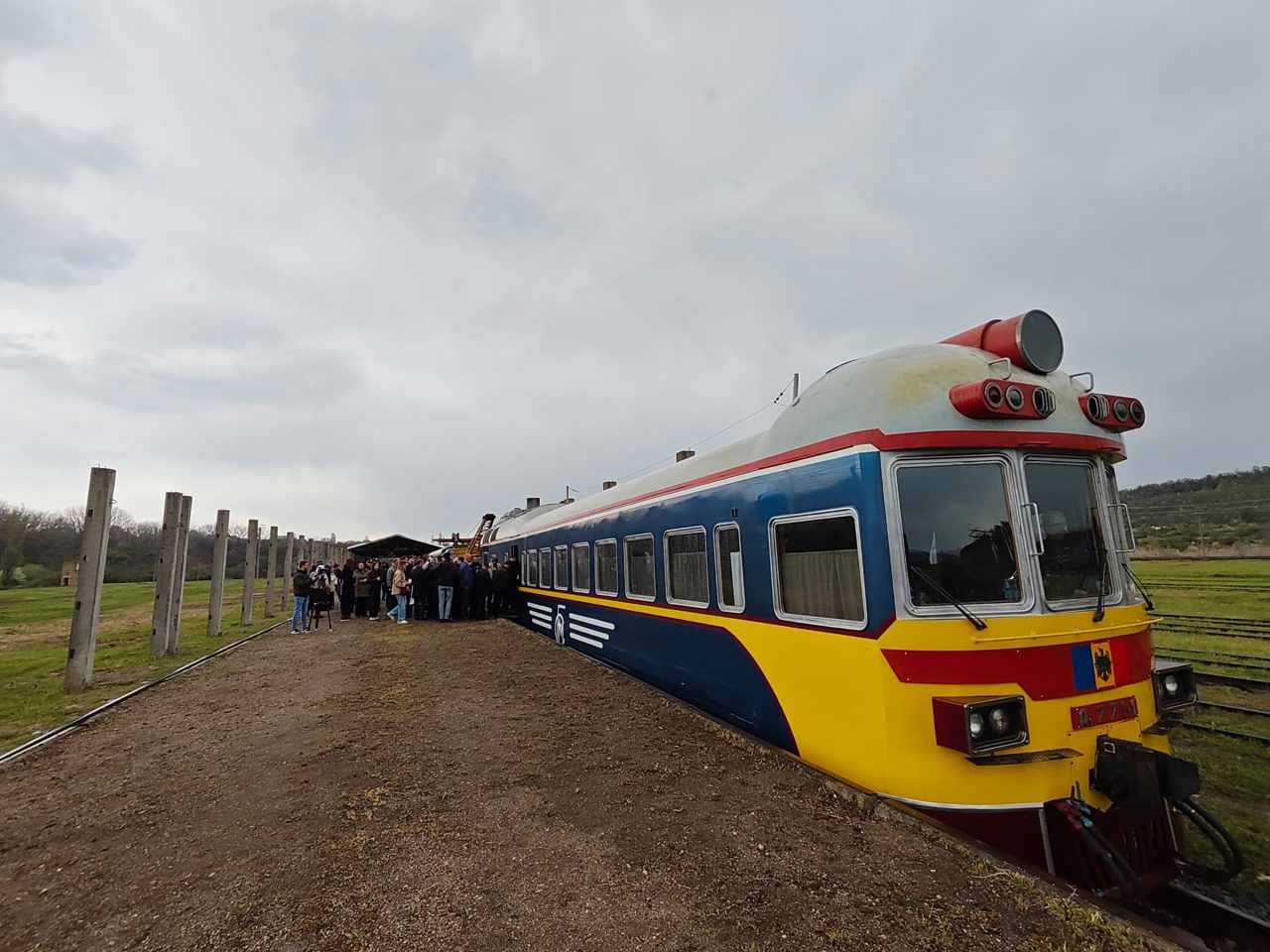 Первый за 30 лет поезд без остановки пересек мост через Прут