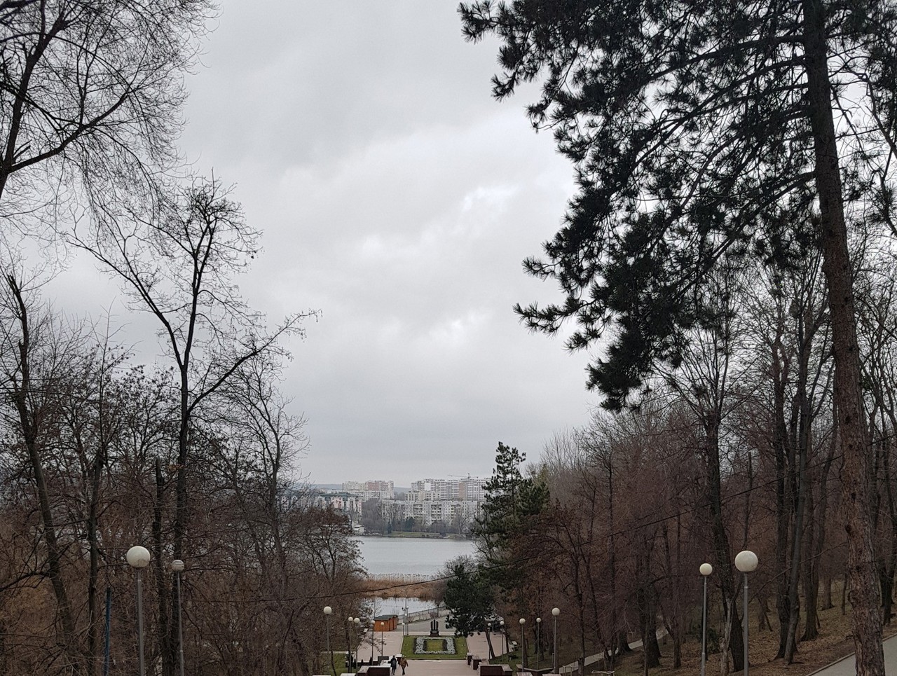 Moldova Weather: Cloudy, Cool, Regional Temps