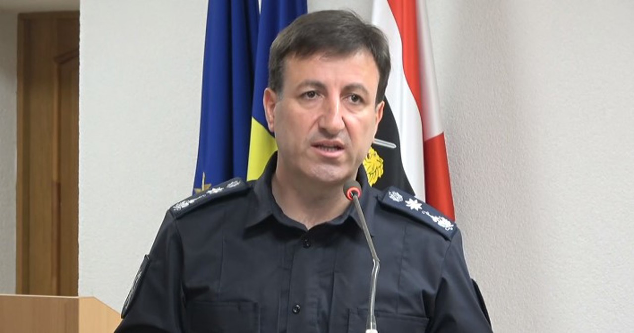 LIVE // Chief of GPI Viorel Cernăuțeanu holds a briefing on the measures taken by the police in the context of the EPC Summit