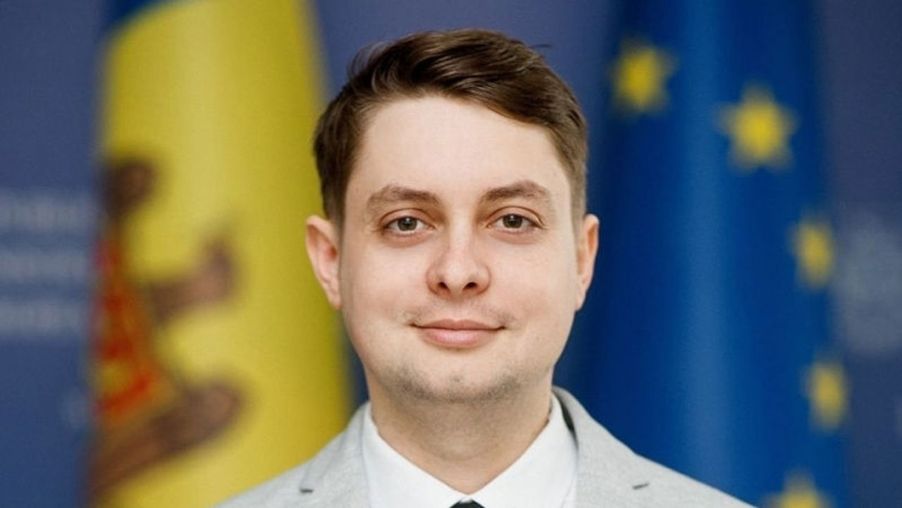 Igor Zaharov, consilierul pe comunicare al președintei Maia Sandu, pleacă din funcție